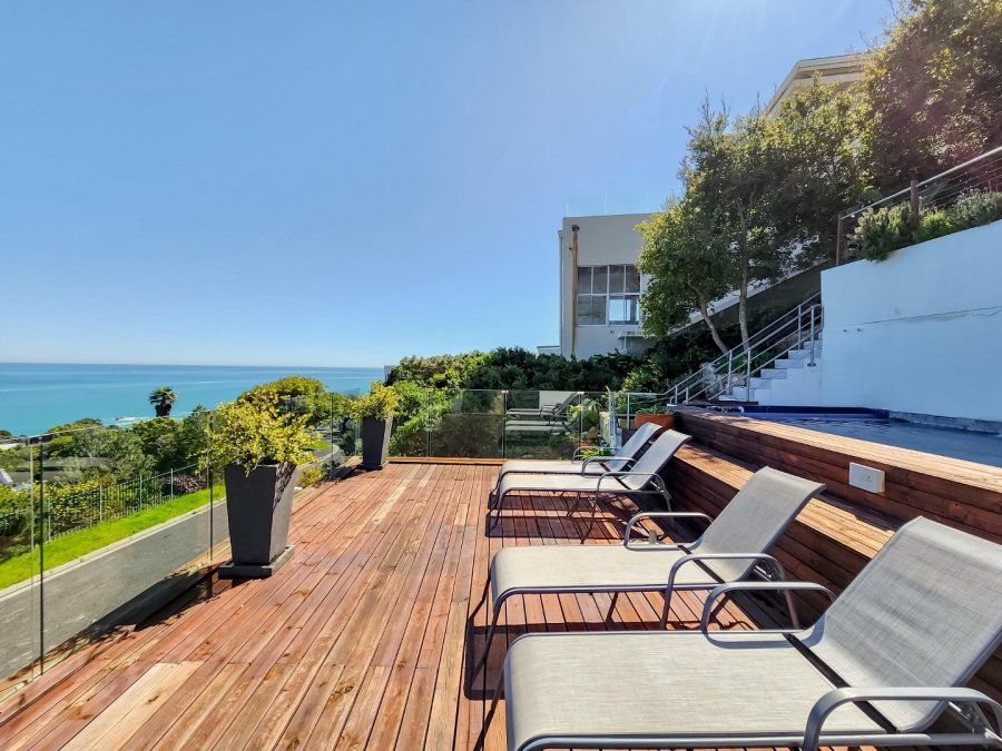 11 Bedroom Property for Sale in Camps Bay Western Cape